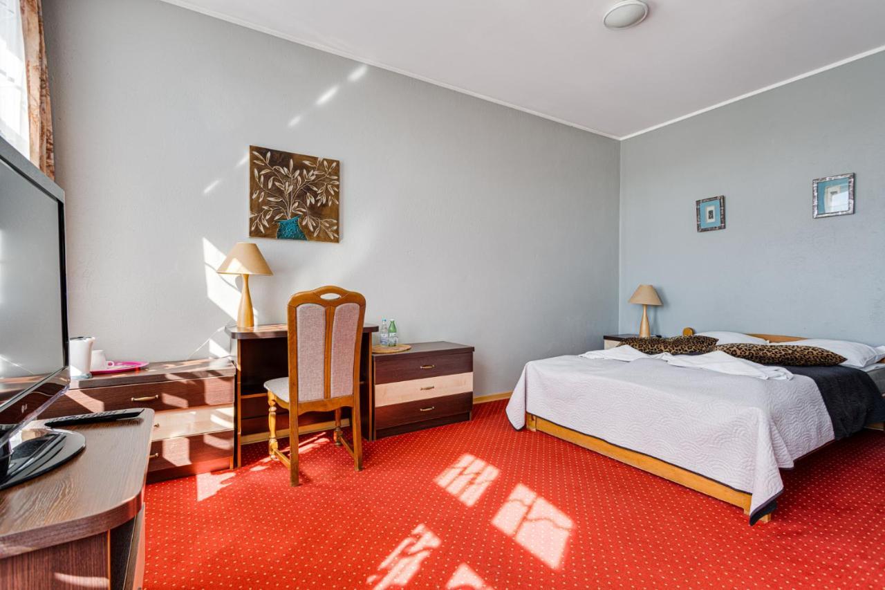 Hotel Sowa エルブロンク エクステリア 写真